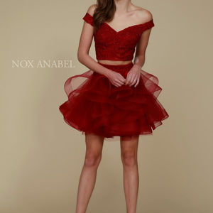 NEW BURGUNDY Bateau Neckline Red Two pieces Dress NXA613
